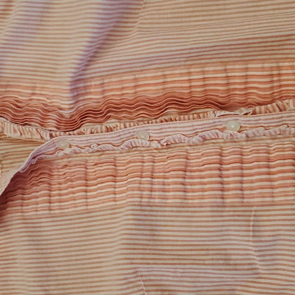 Gap striped button down shirt, size small - Picture 3 of 6